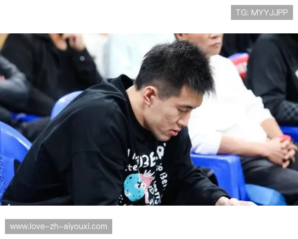 新疆男篮郭艾伦续约谈判进入纠葛期，背后真相揭示