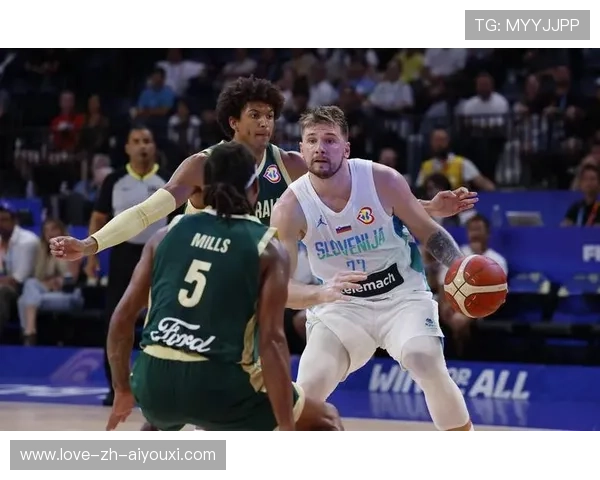 NBA训练营增加外线投射比重,迎来全新战术变革