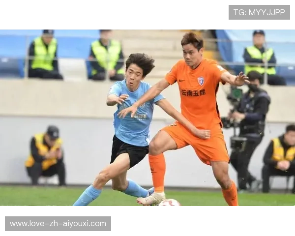 大连英博补强中场，冲击保级任务迫在眉睫